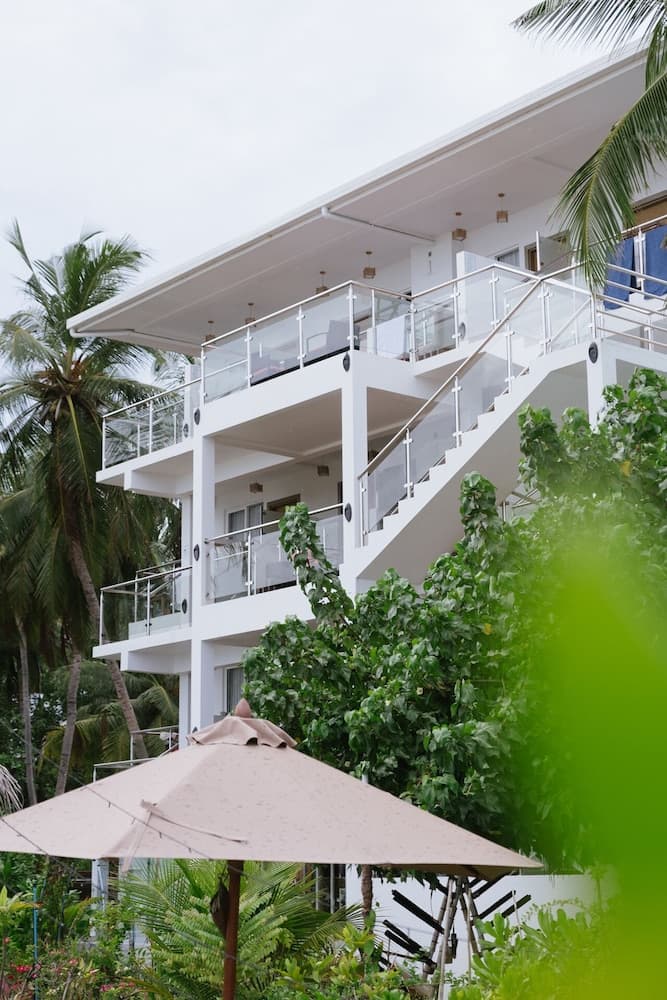 Reef Edge Thulusdhoo - View 32