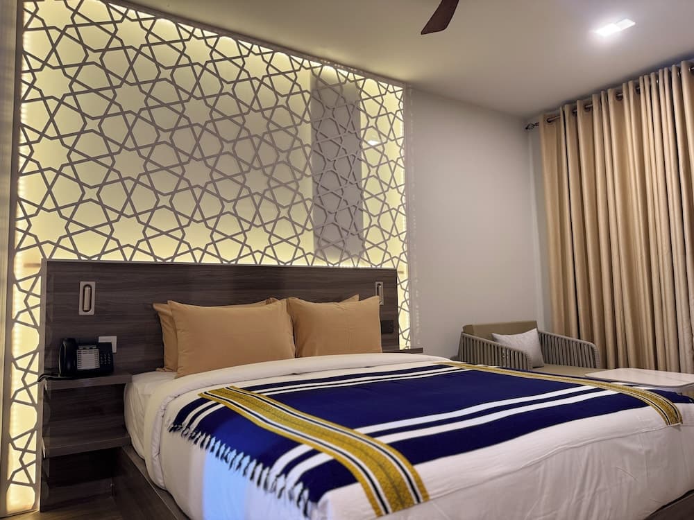 Avyanna Gulhi Beach - View 43