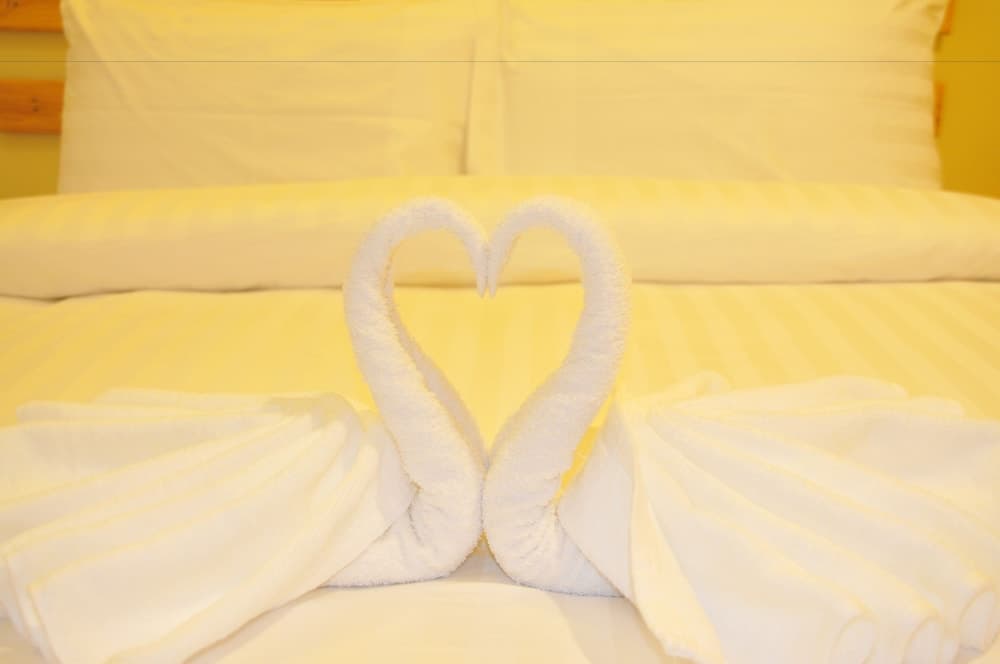 Koamas Lodge - View 3