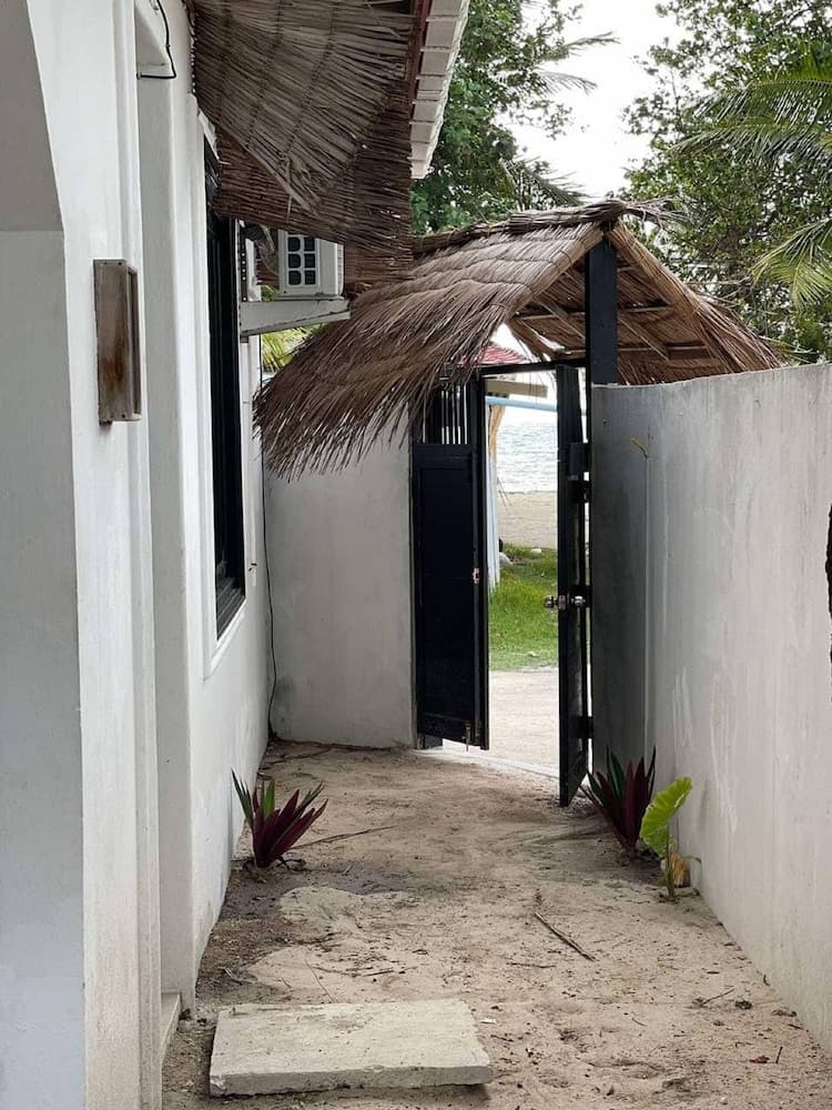 Ocean Villa with pool & spa - View 18