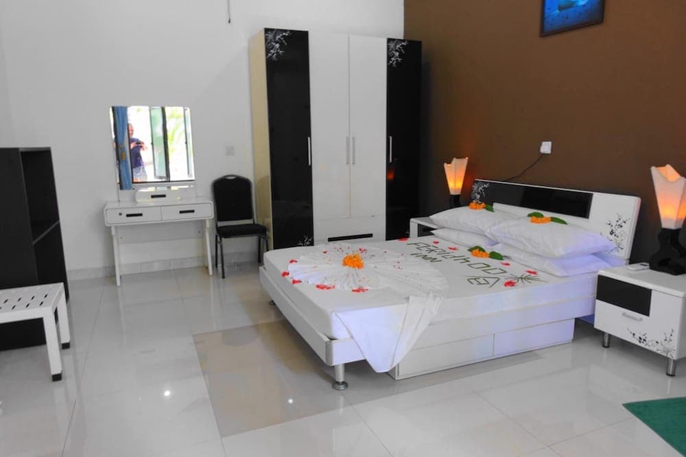 Feridhoo Inn - View 32