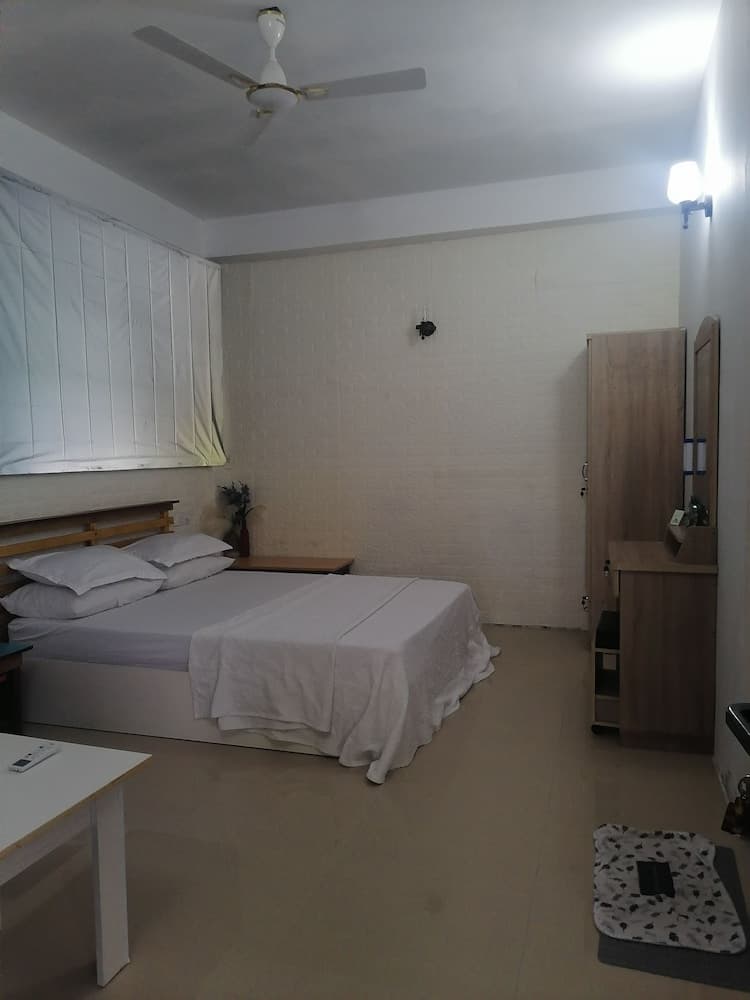 The Rose Garden House - View 6