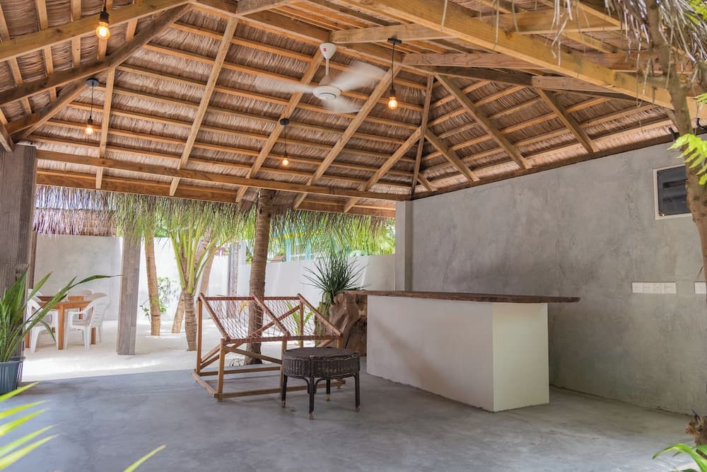 The Palm Ray - View 1