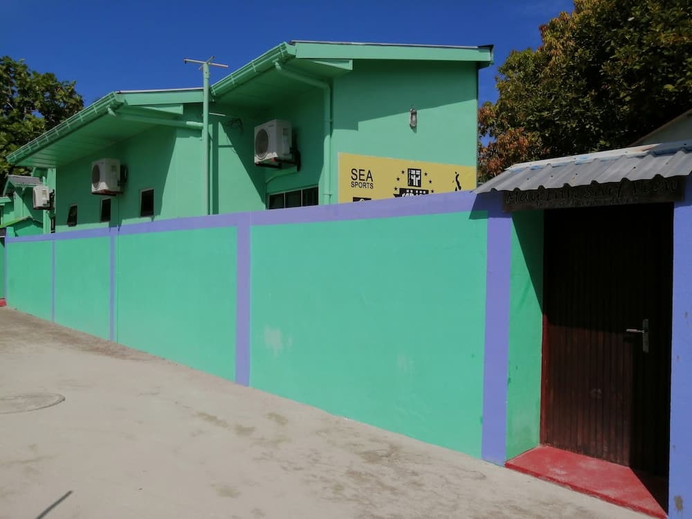 Muli Inn Surf View Maldives - View 9