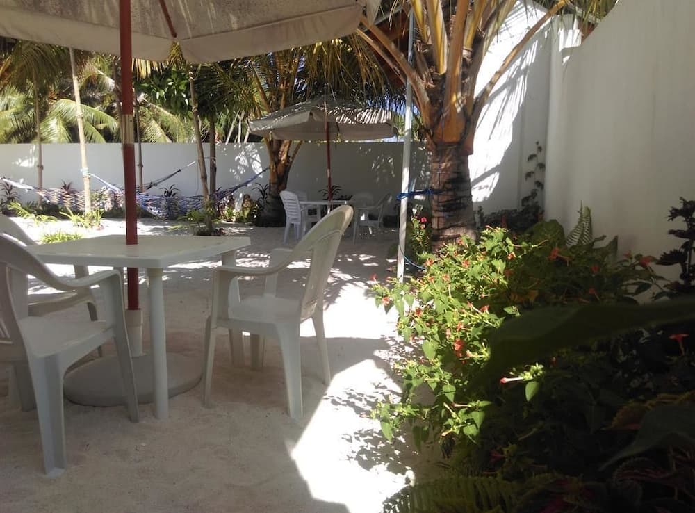 Palm Garden - View 14