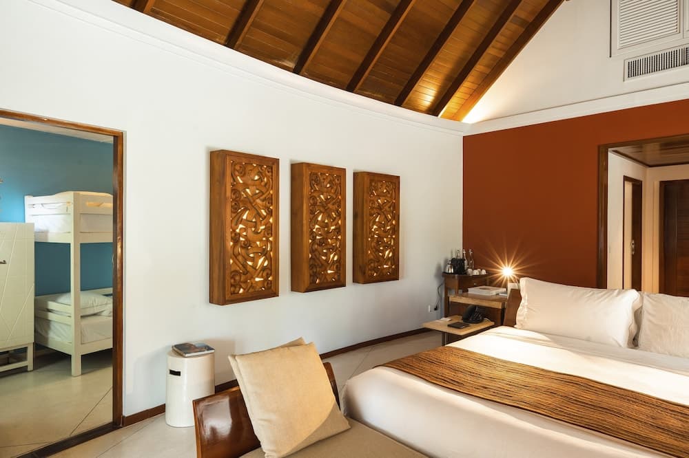 Constance Halaveli - View 4