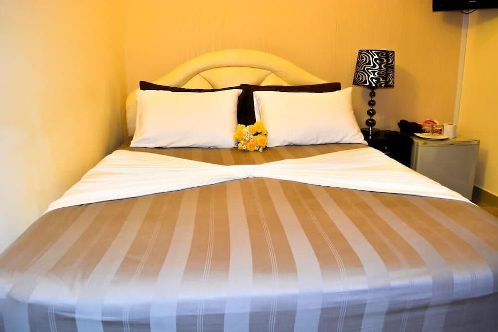 BEACH PALACE HOTEL - View 1