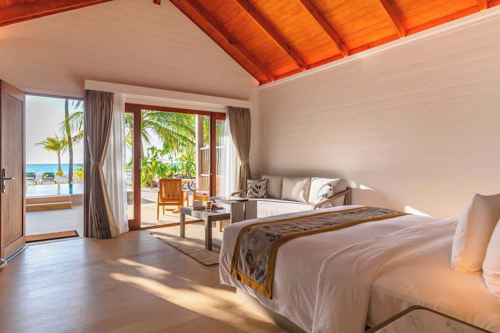 Meeru Maldives Resort Island - View 18