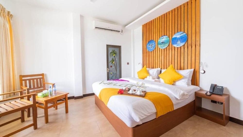 Beach Stone - View 6