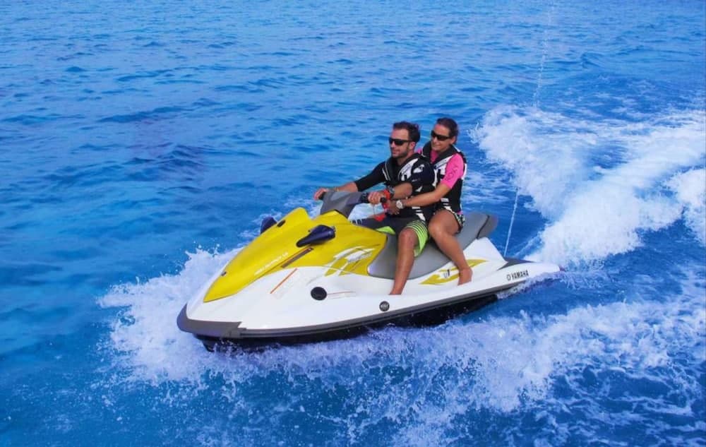 Hurawalhi Island Resort - View 65