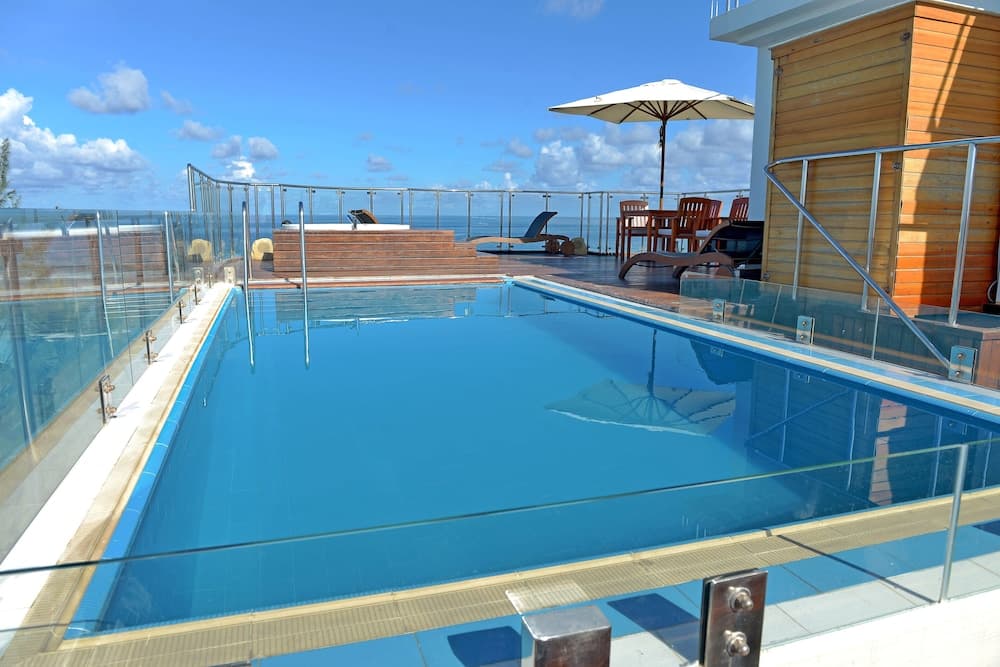 Airport Beach Hotel - View 18