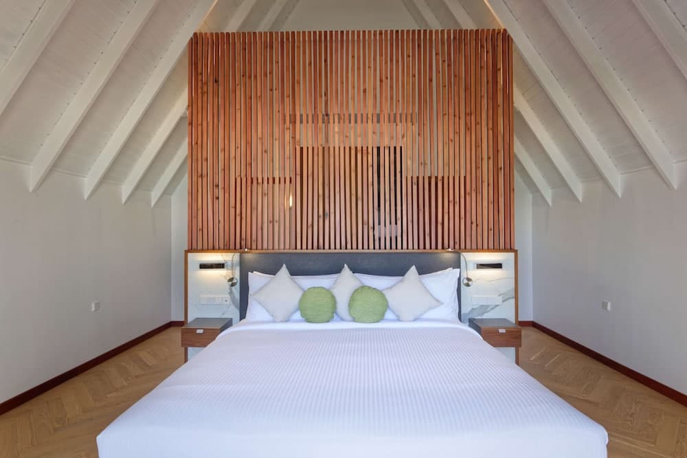 OUTRIGGER Maldives Maafushivaru Resort - View 20