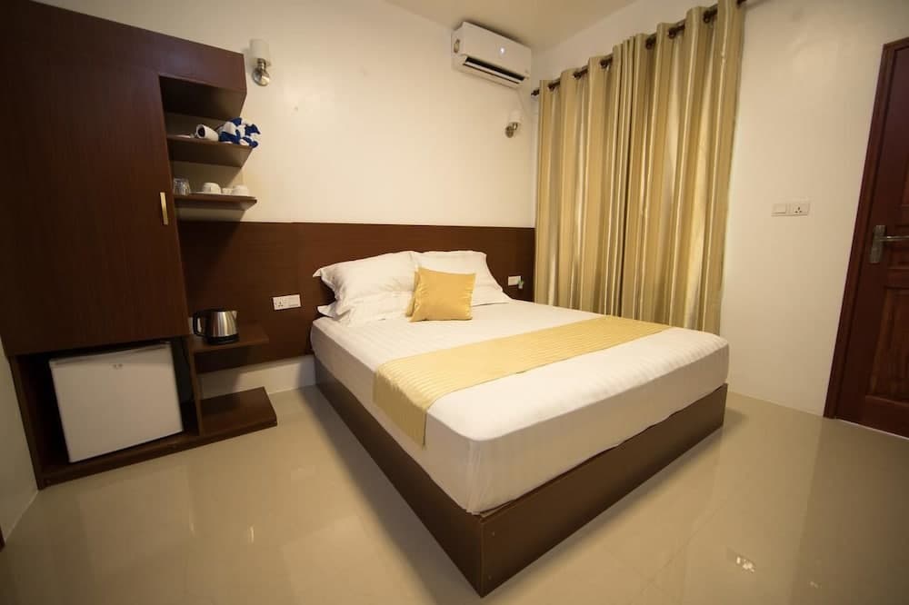 Hideaway inn - View 1