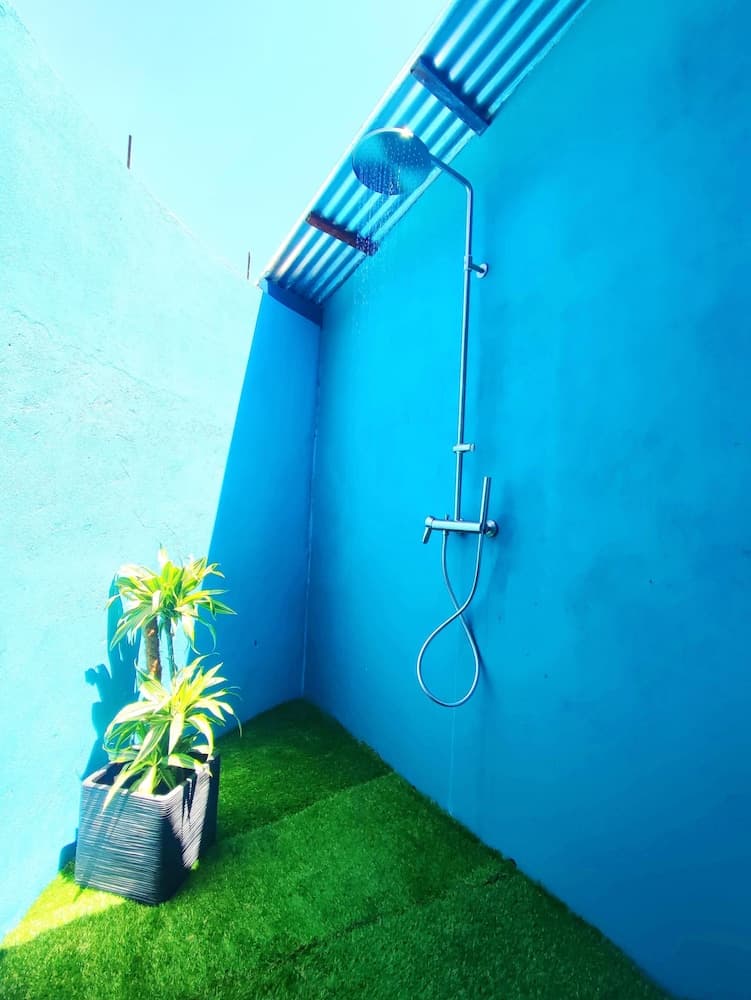 EQ Surf Retreat - View 23