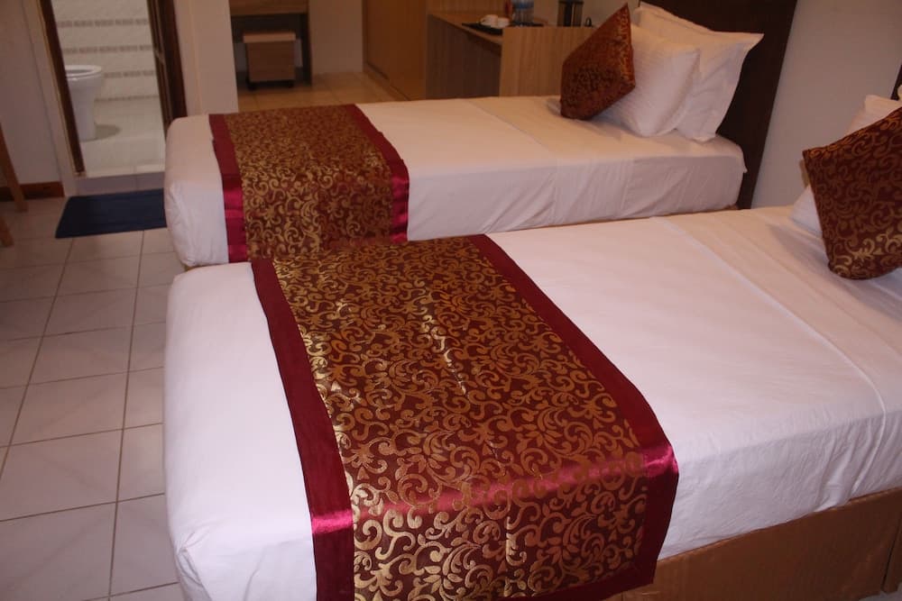 ONE ON INN - View 44