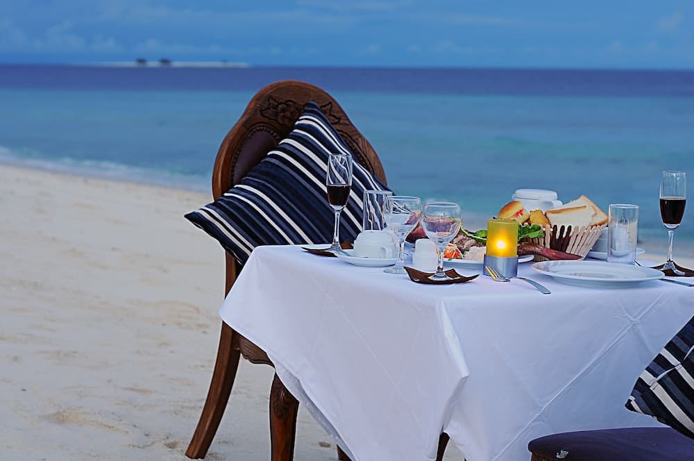 Ukulhas Beach Inn - View 16