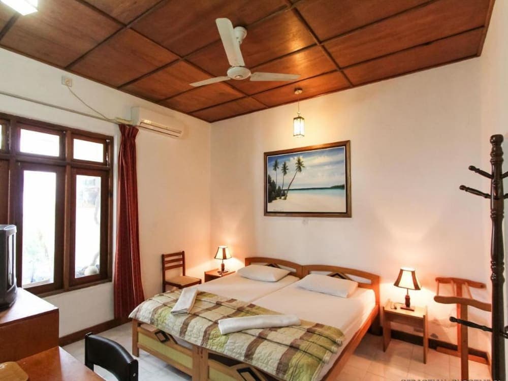 Goby Lodge Guest House - View 17
