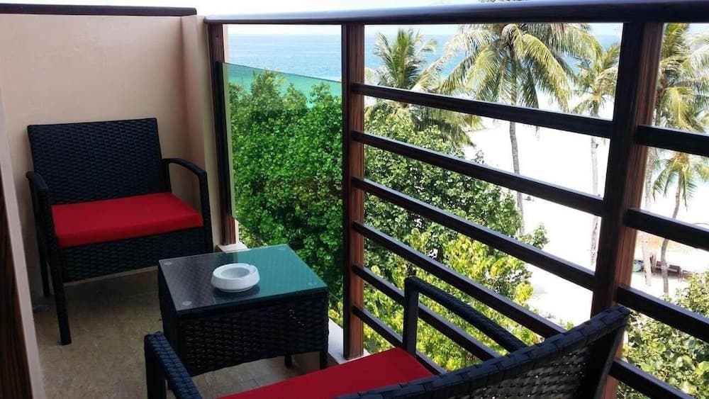 Seashore Beach Inn - View 7