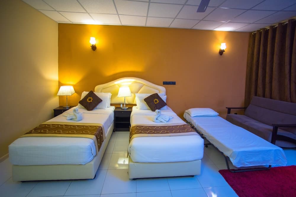 Gunbaru Inn - View 11