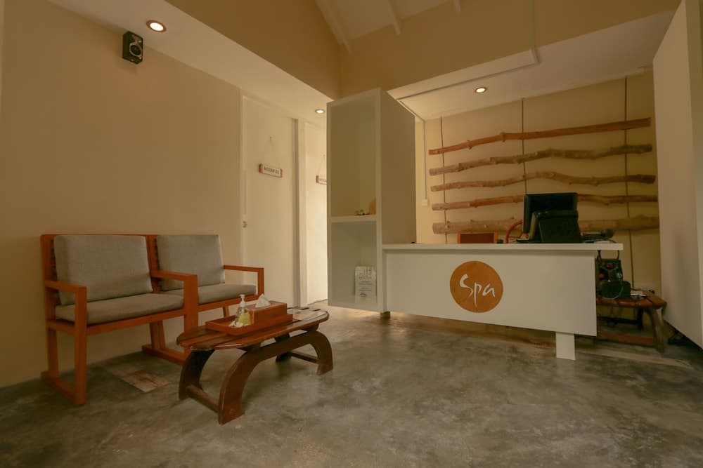 Hondaafushi Island Resort - View 12