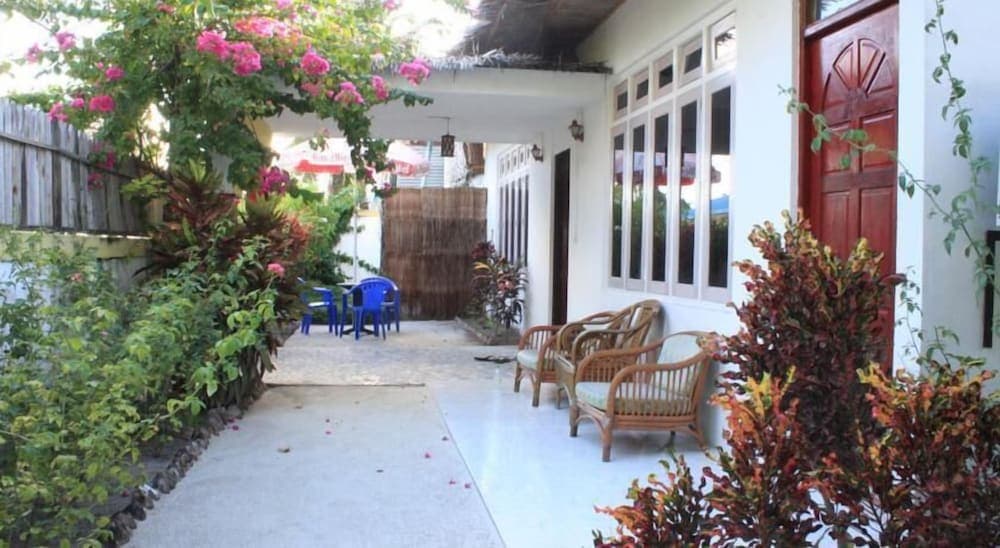 Pearl Beach View - View 12