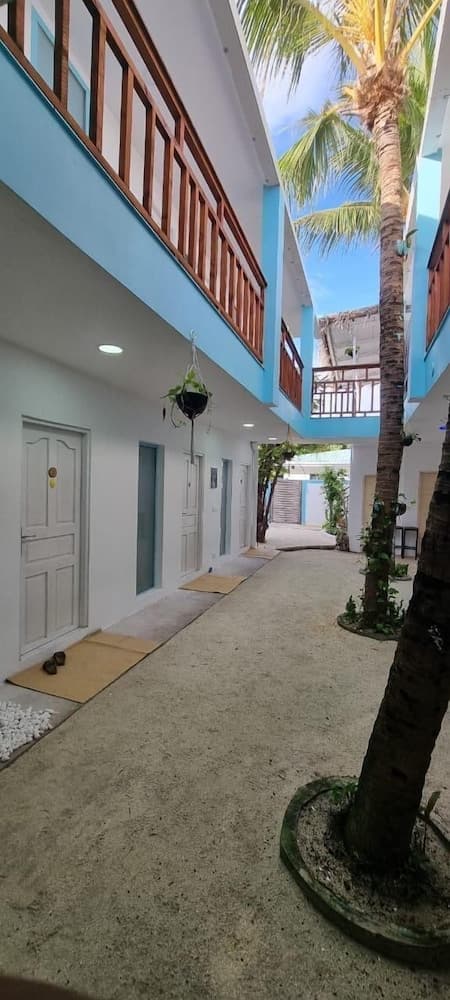 Azaya Beach Maldives Thulusdhoo - View 12