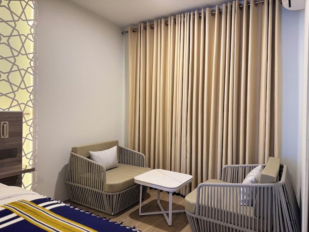 Avyanna Gulhi Beach - View 45