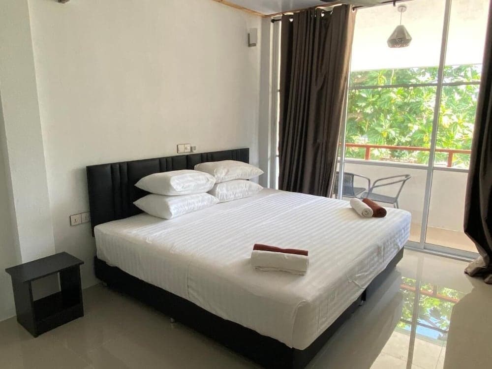 Dacha Thoddoo White Sand - View 2