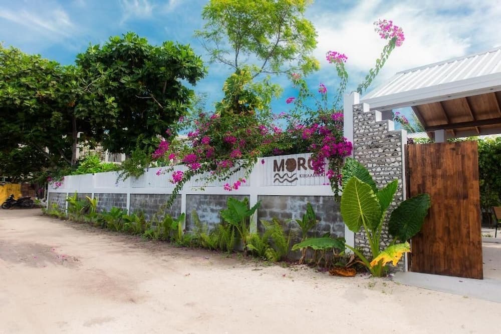 Moro Kihaadhoo - View 1