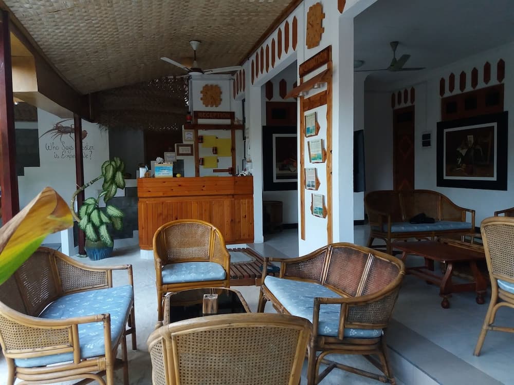 Alvi Star Inn - View 9