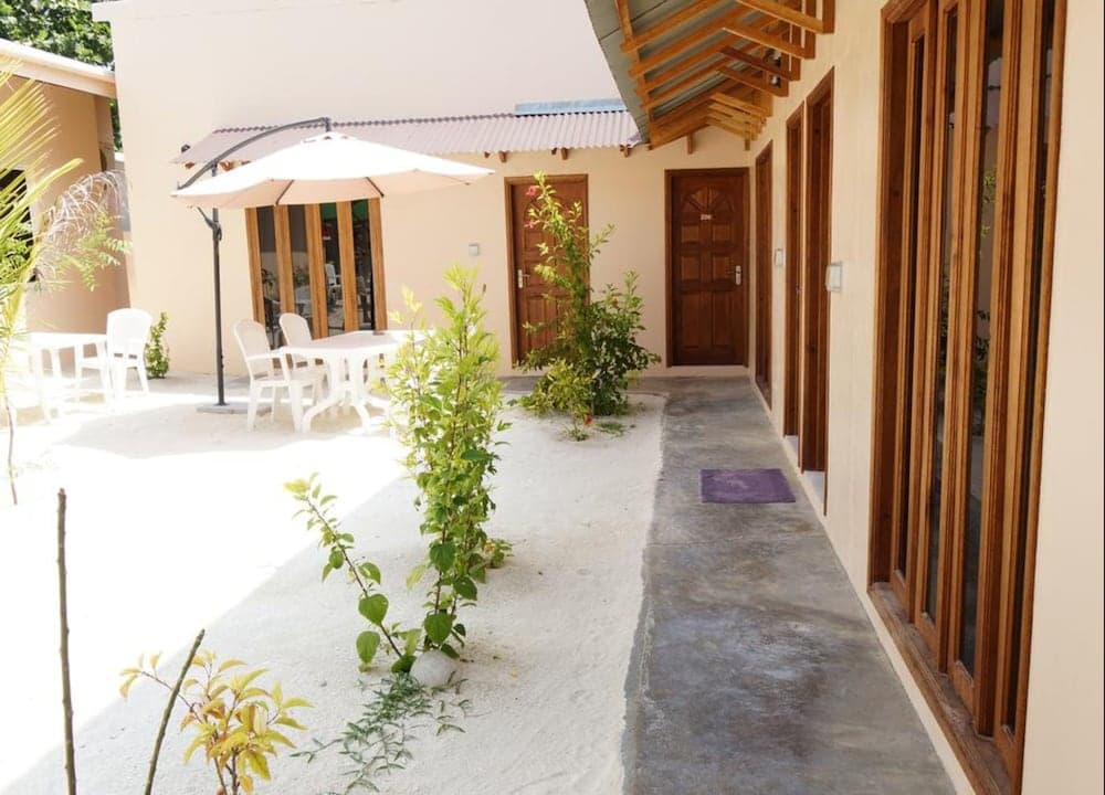 Thoddoo Retreat - View 1