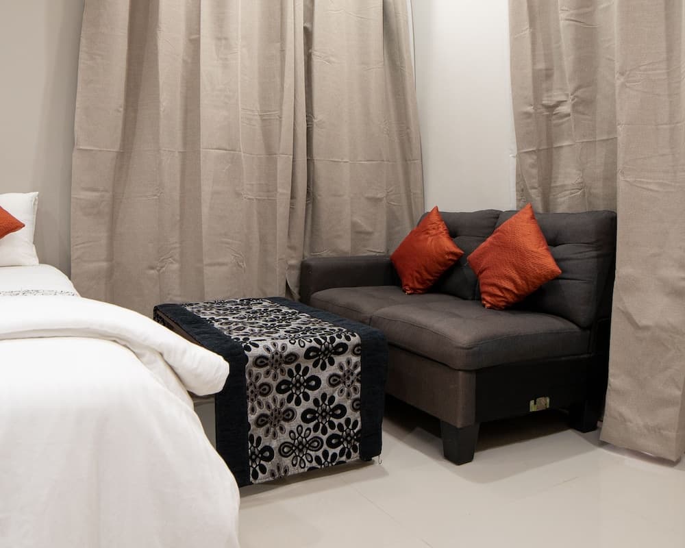 Ukulhas Beach Inn - View 90