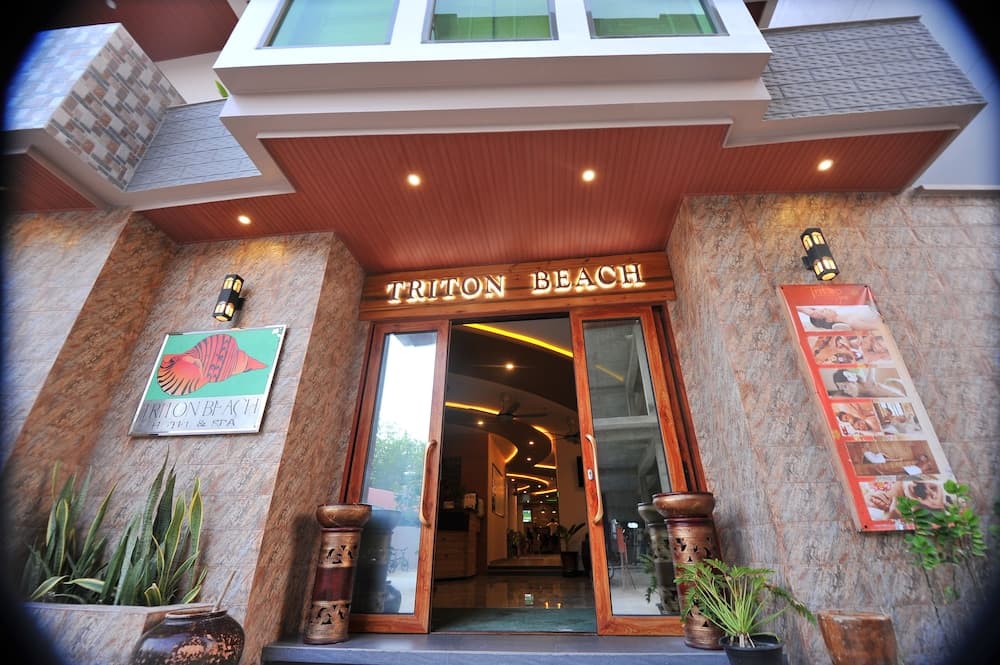 Triton Beach Hotel & Spa - View 83