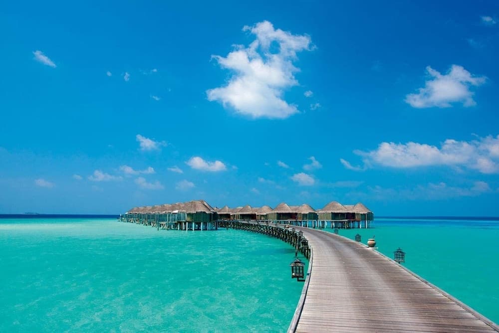 Constance Halaveli - View 41