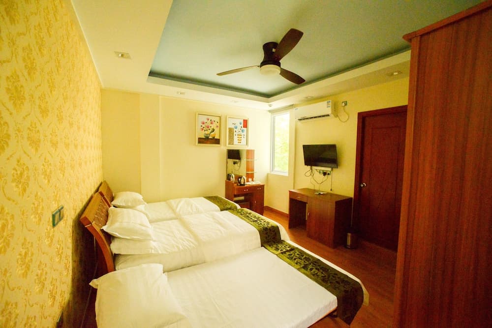 Green Flora - View 30