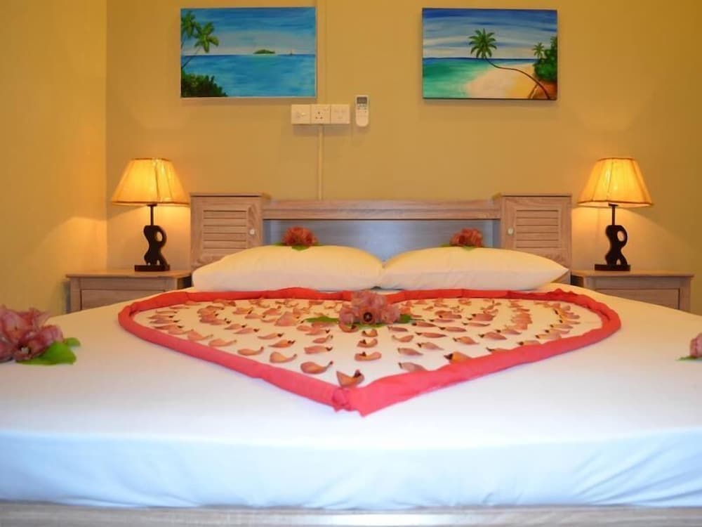 Kalaafaanu Retreat - View 10