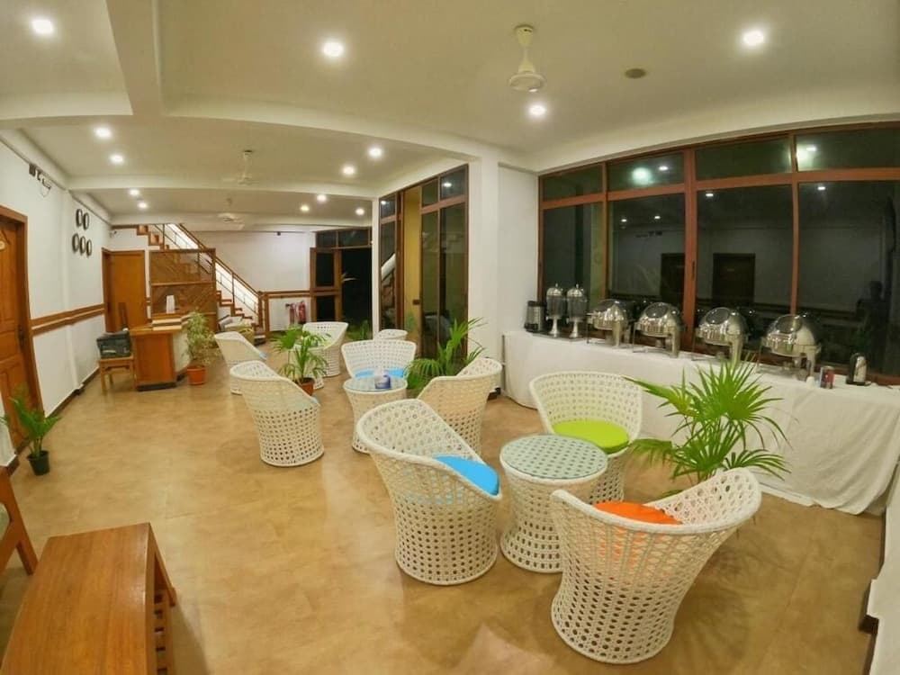 Beach Stone - View 2