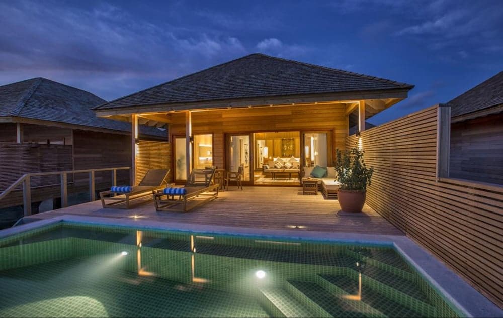 Hurawalhi Island Resort - View 19