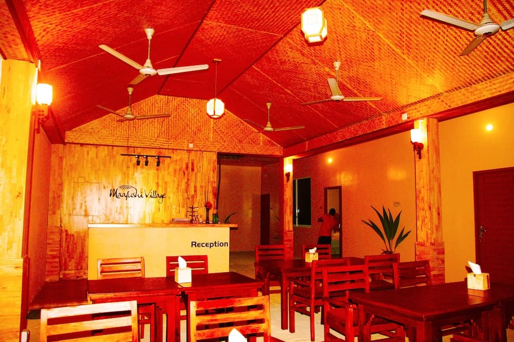 Maafushi Village - View 32