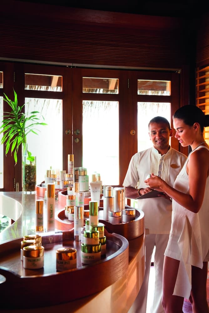 Constance Halaveli - View 78