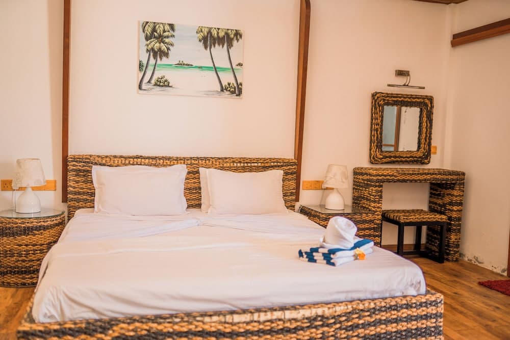 LongBeach Laamu - View 23