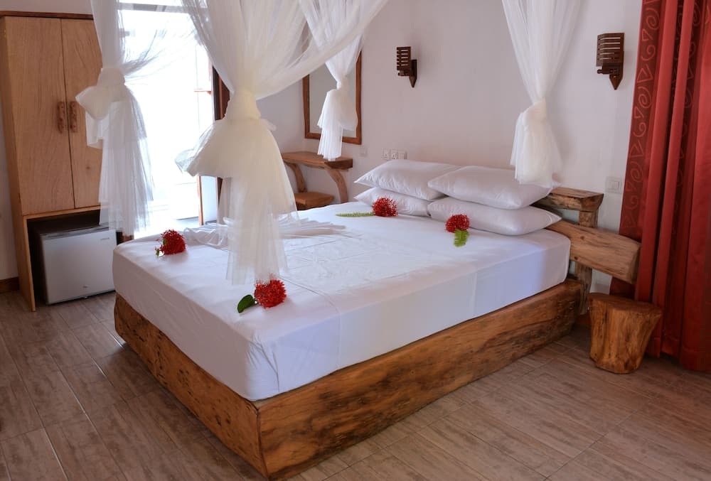 Eden BAANI Lodge - View 52