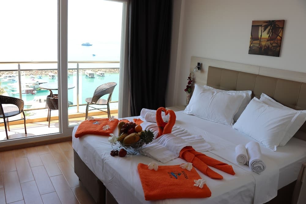 iCom Marina Sea View - View 35