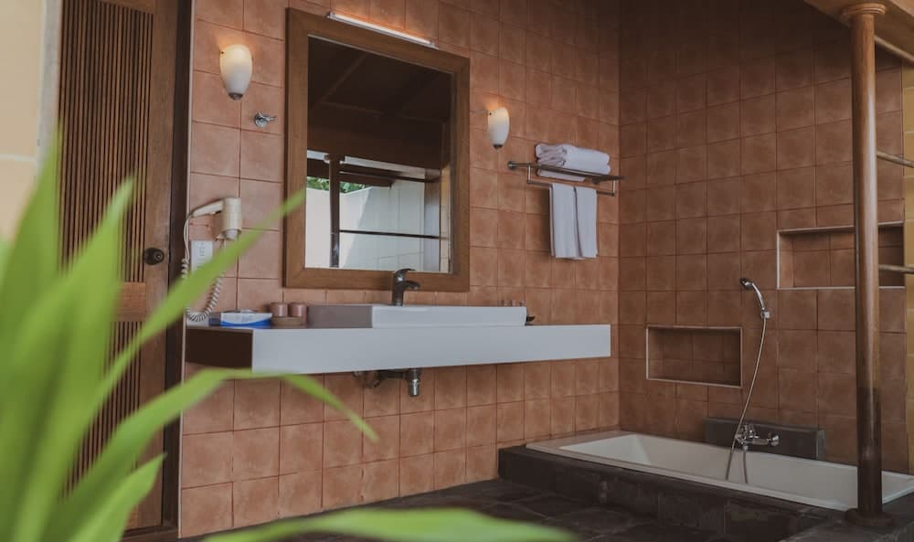 NH Collection Maldives Reethi Resort - View 72