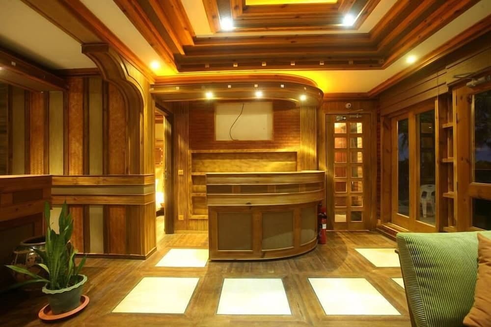 Eureka Serenity Athiri Inn - View 3