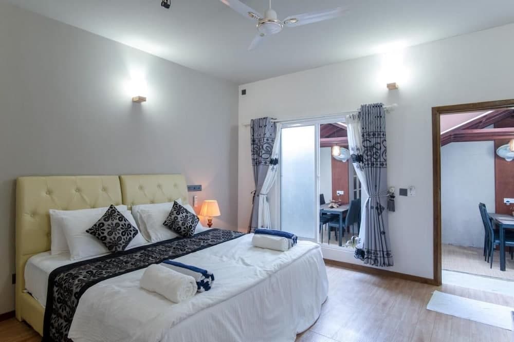 Moro Ukulhas - View 10