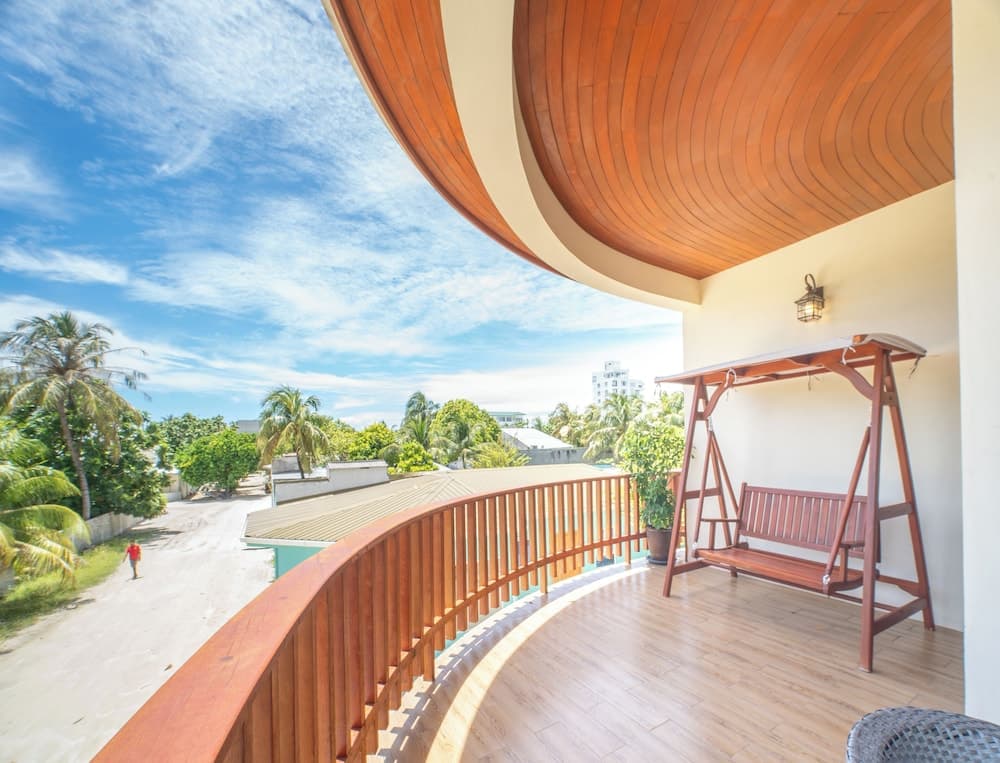 Araamu Hotels Maldives - View 71