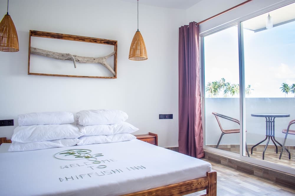 Dhiffushi Inn - View 7