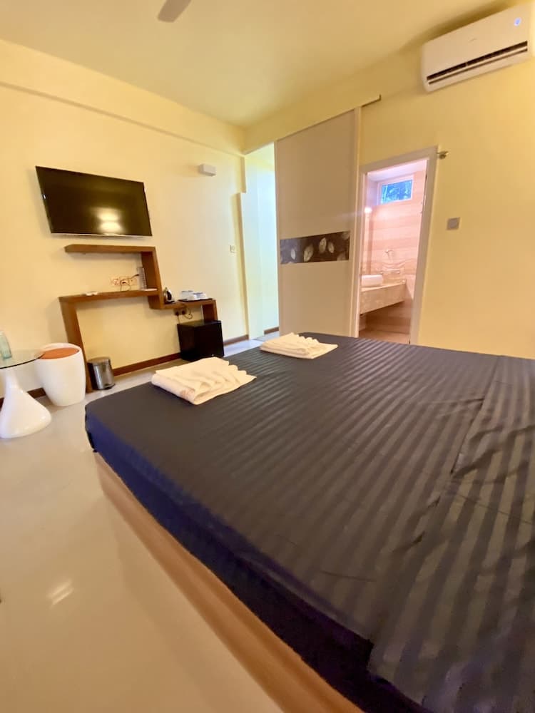 Sands Grand Hotel - View 13