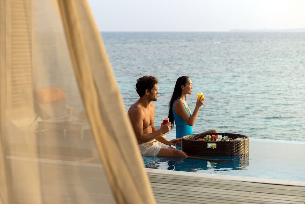 Emerald Faarufushi Resort & Spa - View 201
